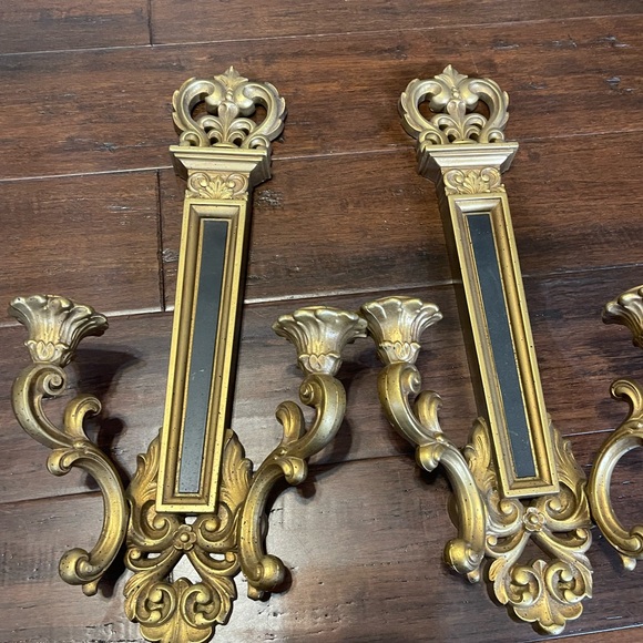 Set of 2 Vtg 1969 Syroco Black Gold Toned Candle Holder Wall Sconces #4061 USA - Picture 3 of 6